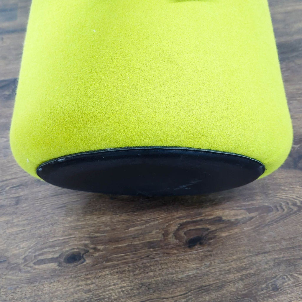 Hightower Kona Pouf