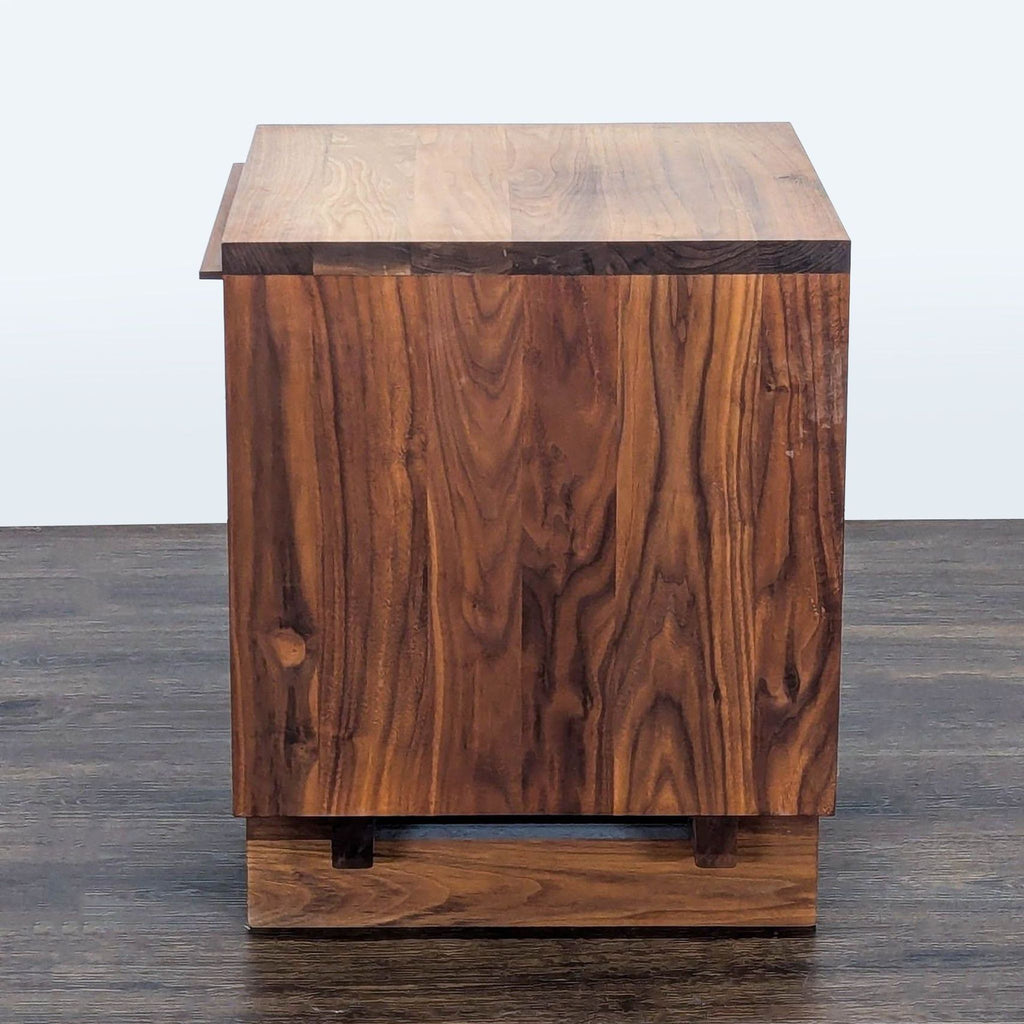Vermont Furniture Designs One Drawer Walnut Nightstand