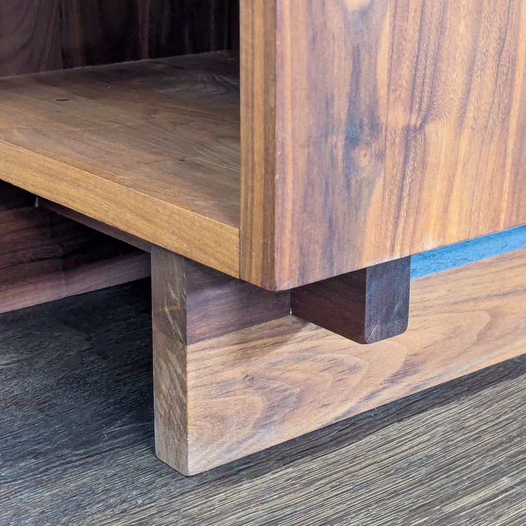 Vermont Furniture Designs One Drawer Walnut Nightstand