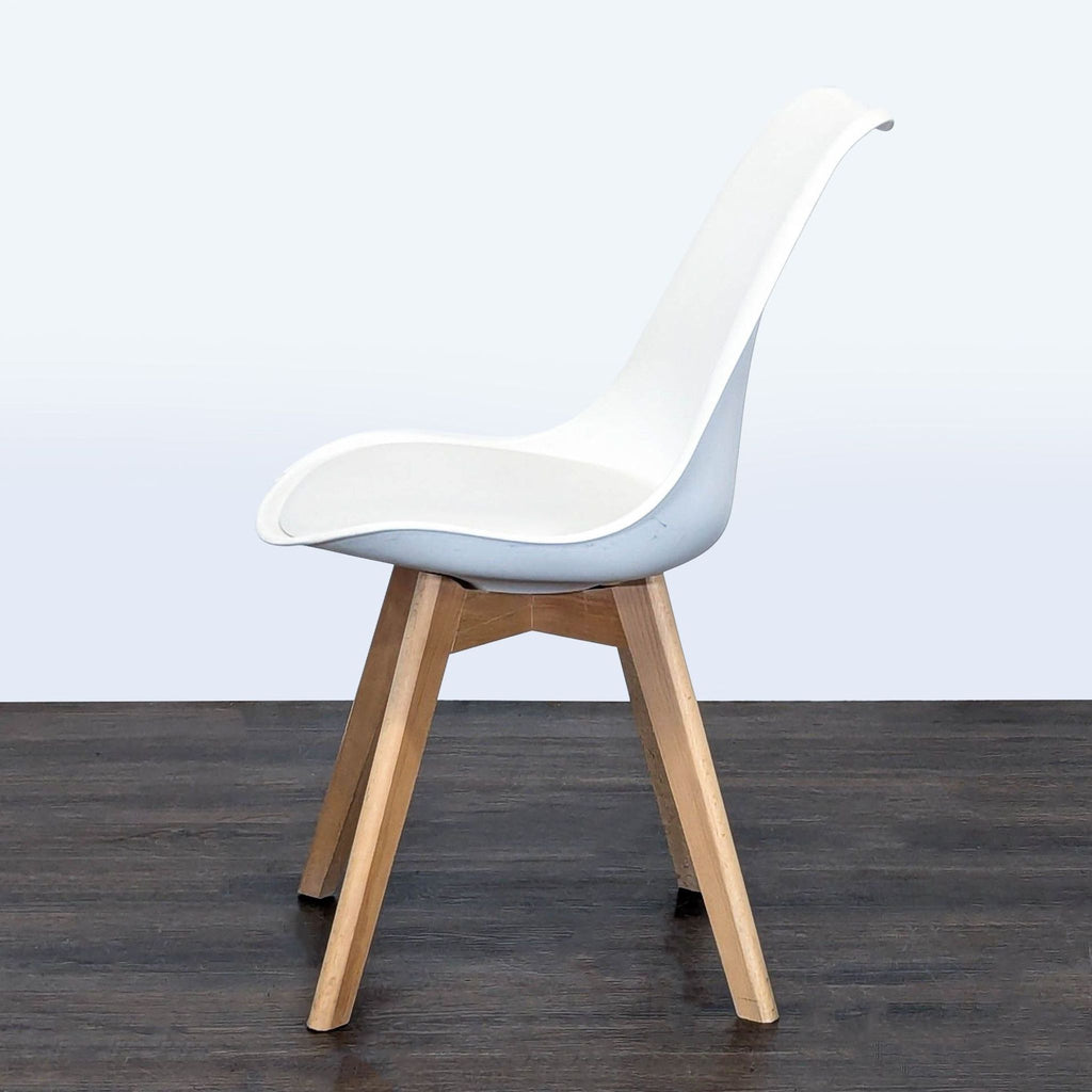 Retro Bucket Seat Dining Chair