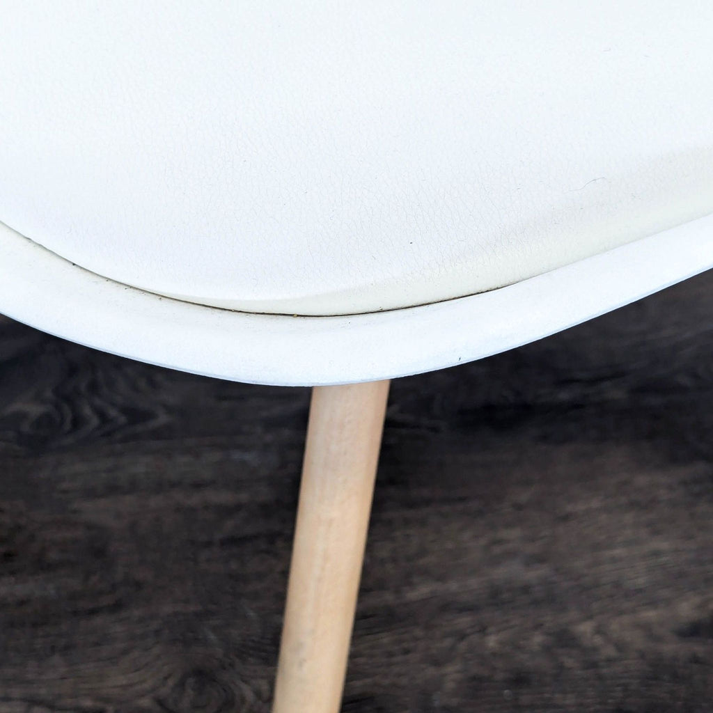 Retro Bucket Seat Dining Chair