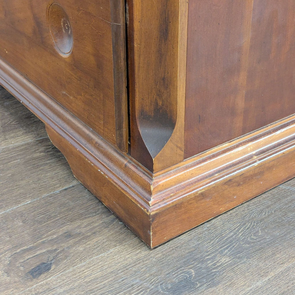 Classic Wooden Dresser with Mirror and Multiple Drawers