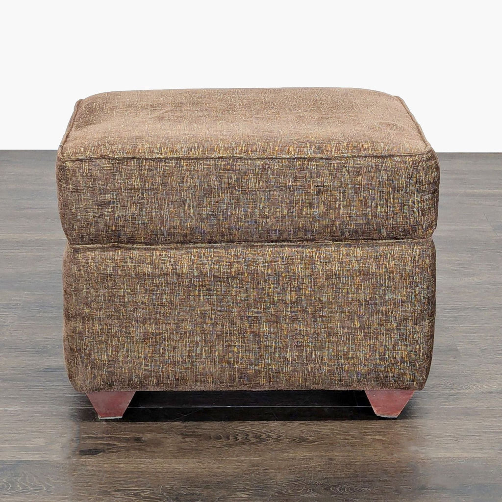 Ottoman with Bun Feet
