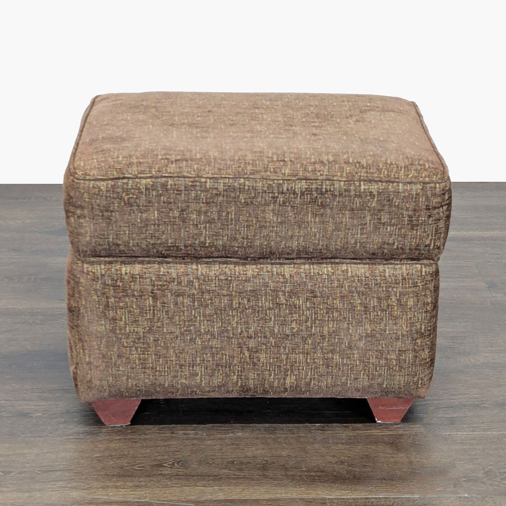 Ottoman with Bun Feet
