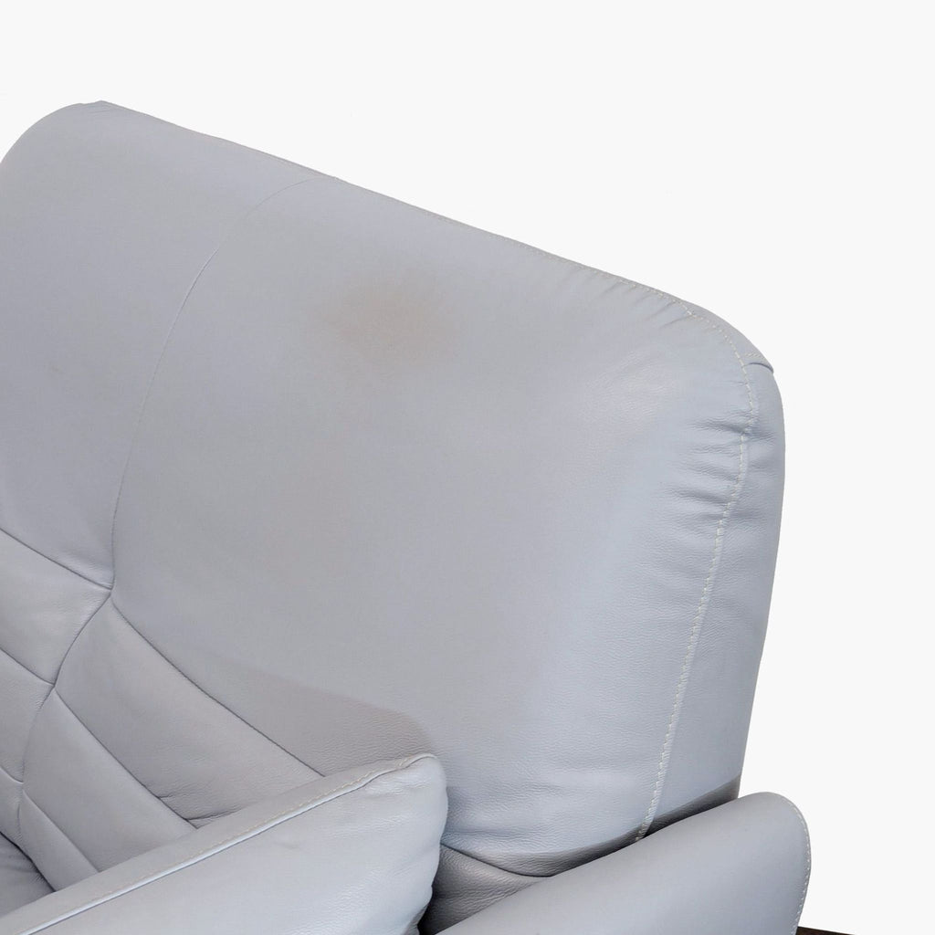 It looks like the images you referenced are missing. Please upload the images or provide descriptions so I can generate the alt texts for you.