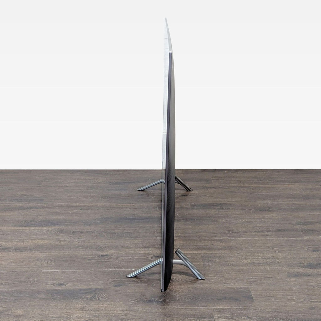 Samsung 80-Inch 4K Ultra HD Smart TV - Sleek Design, Great Condition - Accepted Offer (12.38% discount)