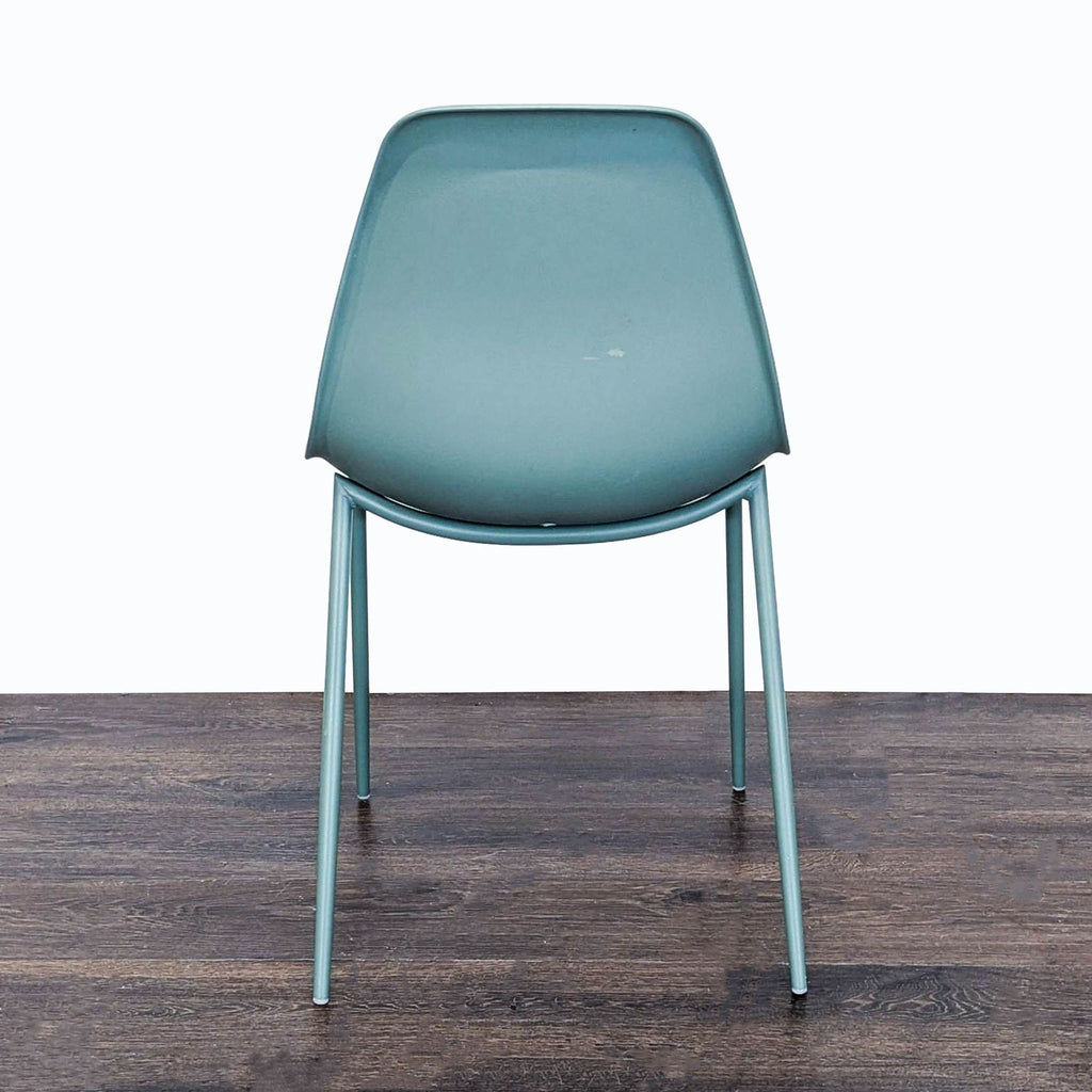 Bucket Dining Chair on Metal Frame