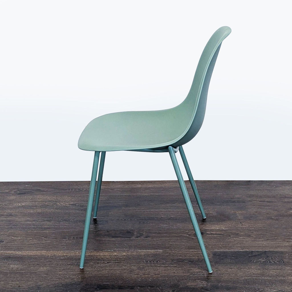 Bucket Dining Chair on Metal Frame