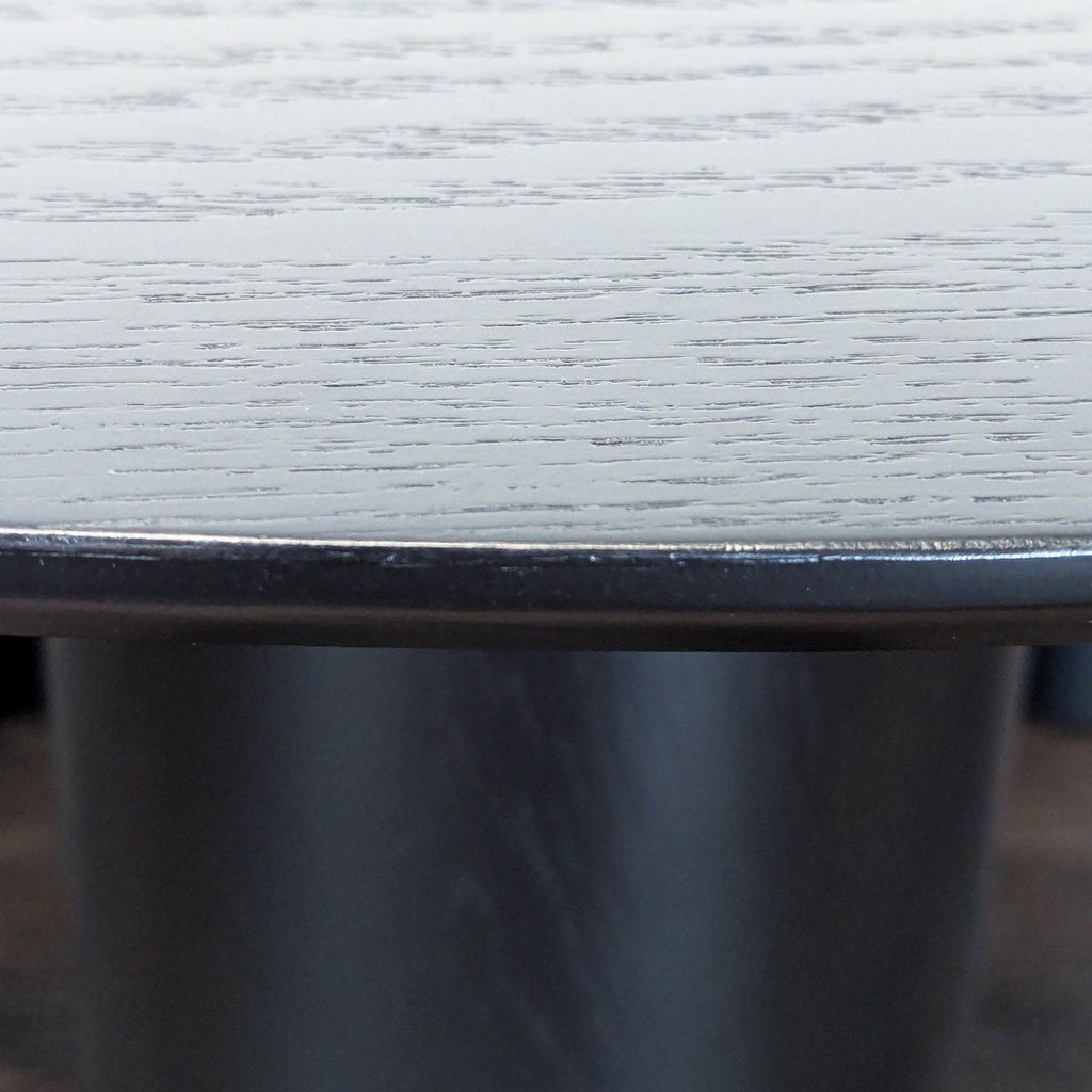 Ivy Bronx Drum With 3 Legs Pedestal Round Coffee Table