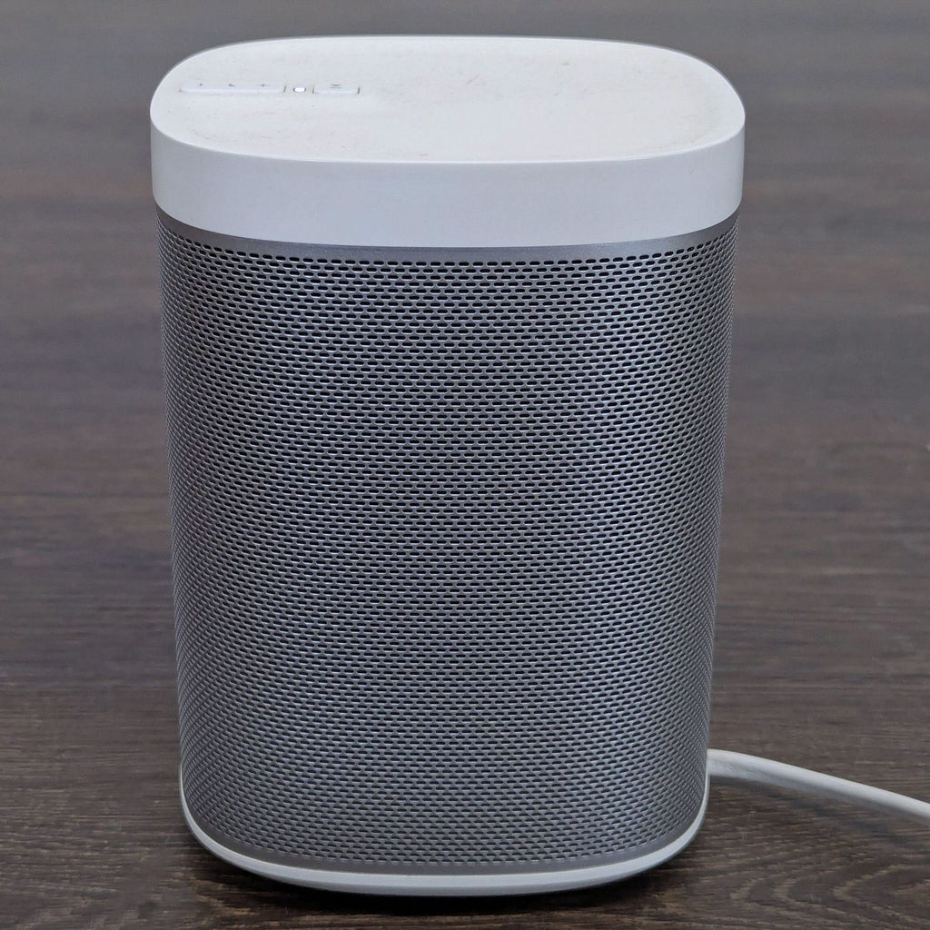 Black Sonos Play:1 audio speaker, fully functional, perfect for quality sound in any room.  