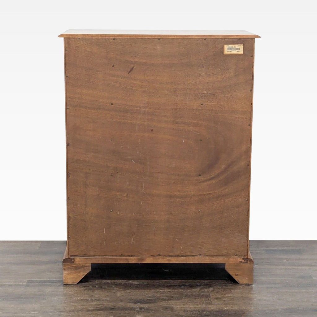 Nichols & Stone Solid Wood 8-Drawer Dresser – Classic Chestnut Finish