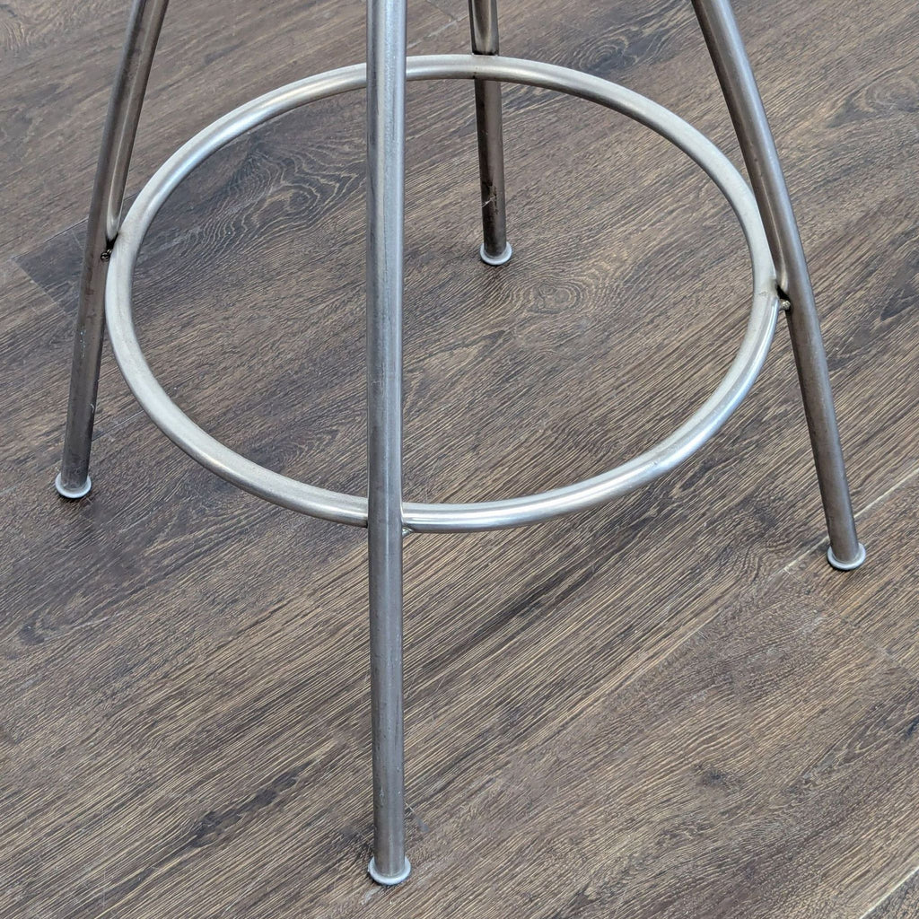 Stua Onda Stool