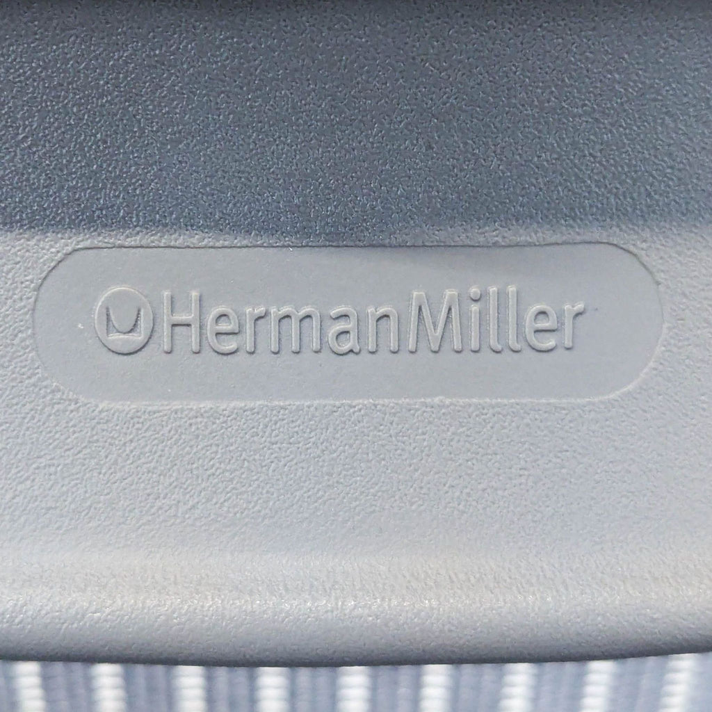 Herman Miller Aeron Ergonomic Office Chair - Light Gray Mesh