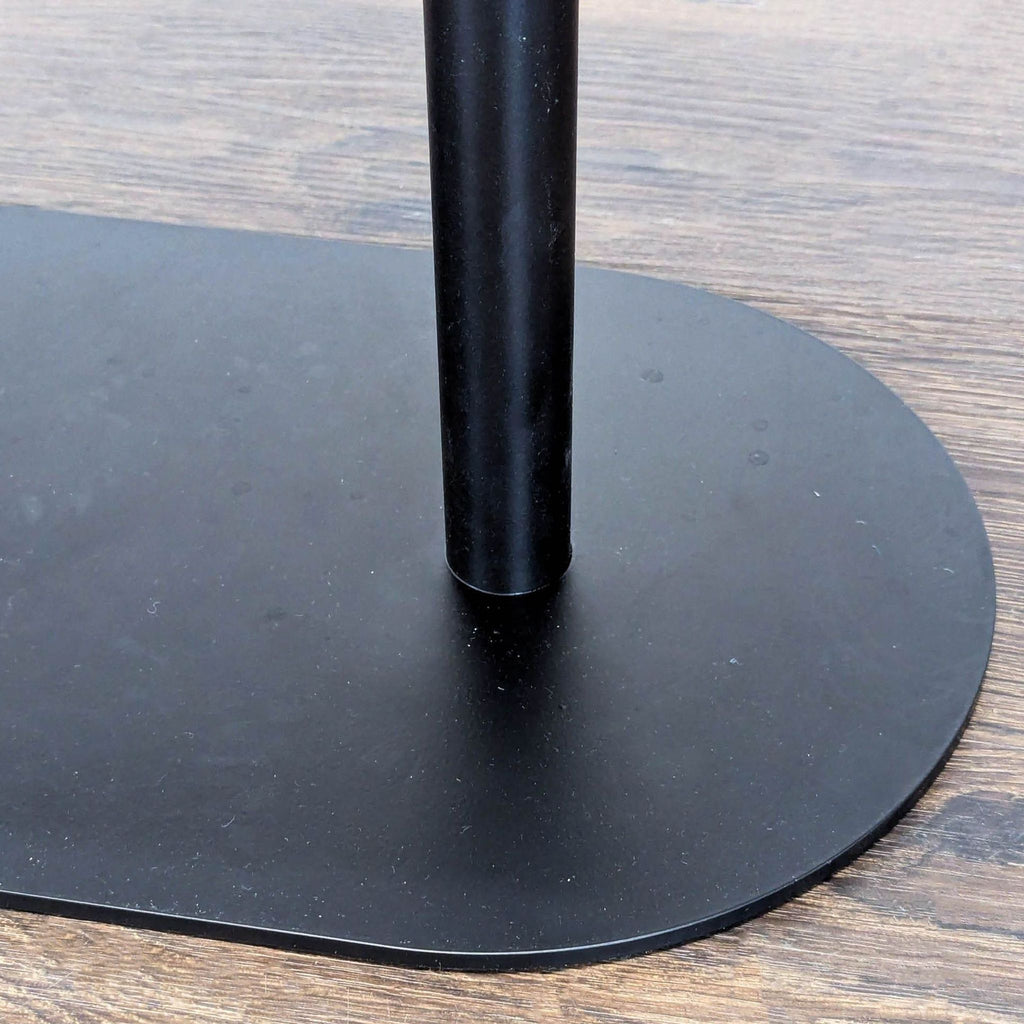 Article Portima Side Table