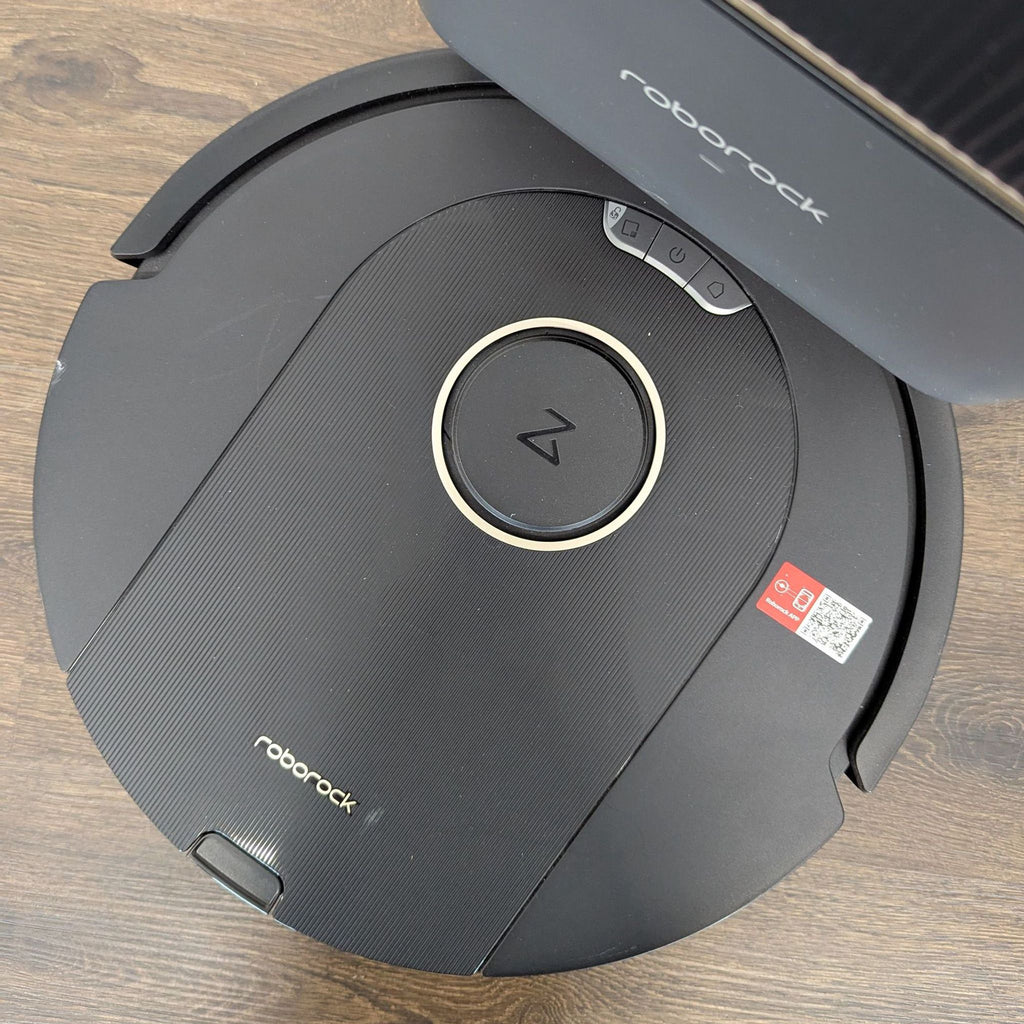 Roborock Auto Empty Dock and Robot Vacuum - Smart Cleaning System