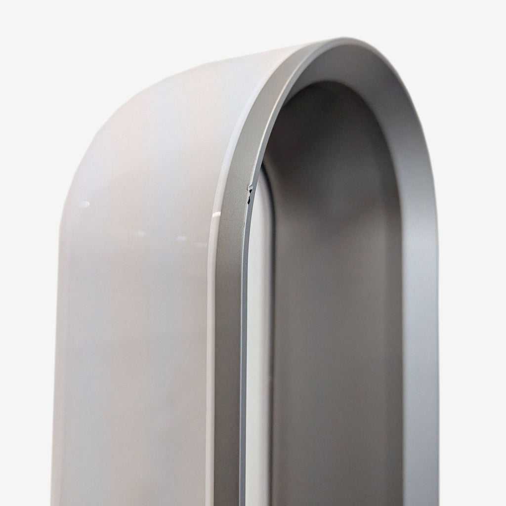 Sleek Dyson air purifier and fan safely cools homes, features simple controls and efficient air filtration.