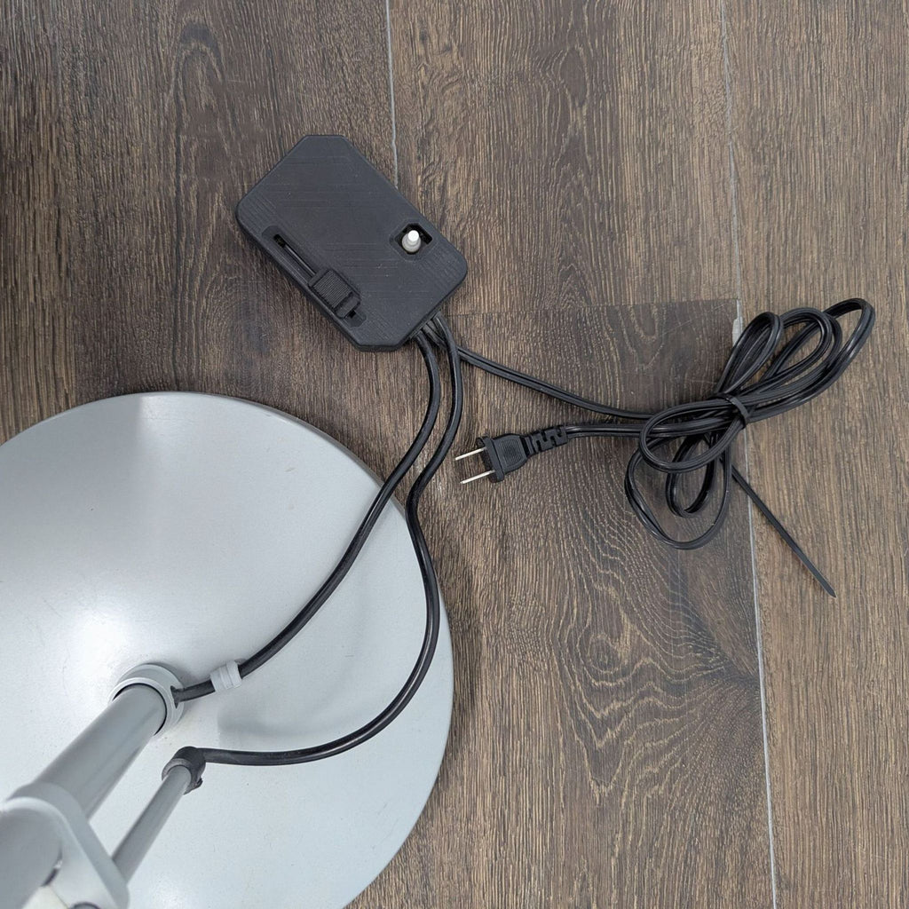 Modern Silver Floor Lamp with Adjustable Reading Light
