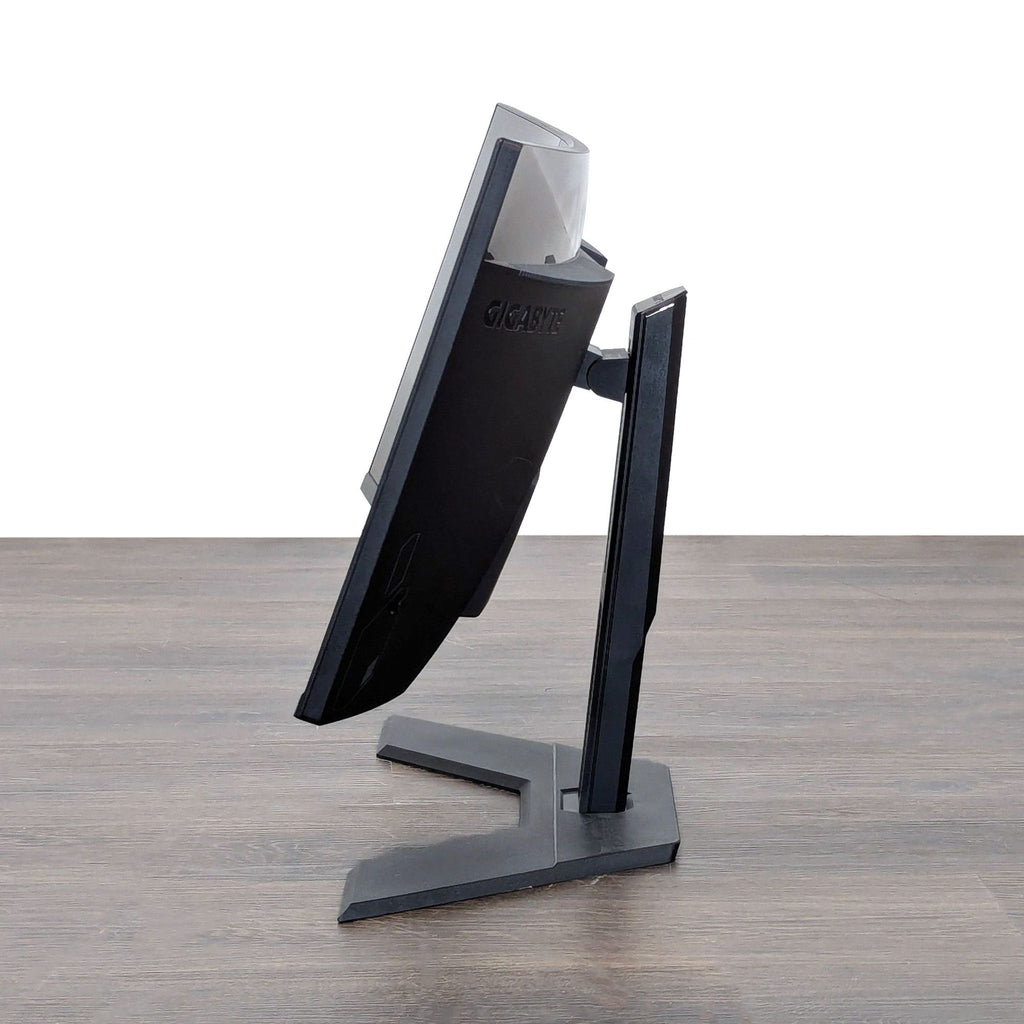 Gigabyte 34" Curved UltraWide Monitor - Immersive Display for Work & Play