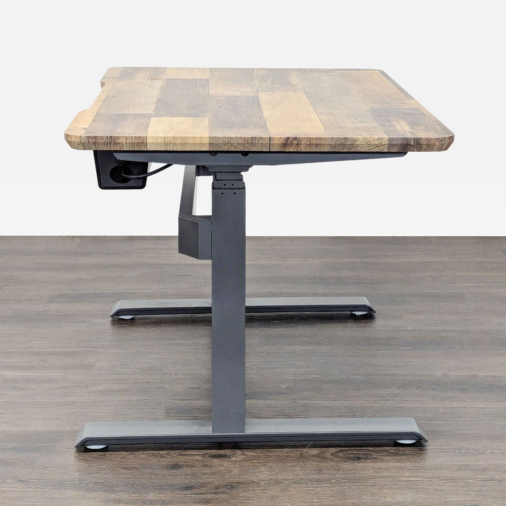 Varidesk Electric Adjustable Standing Desk - Wood Finish