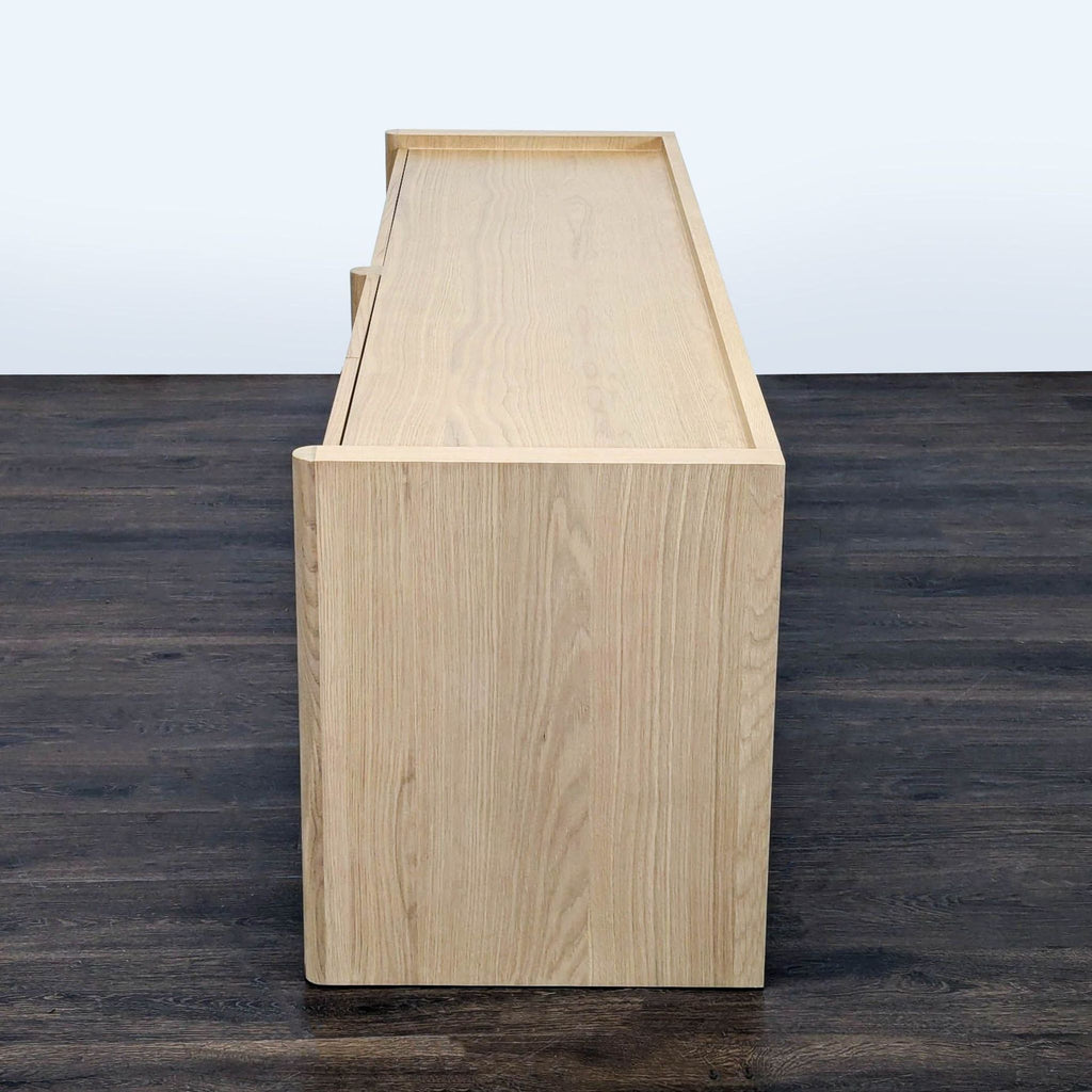 Article Torme Media Unit