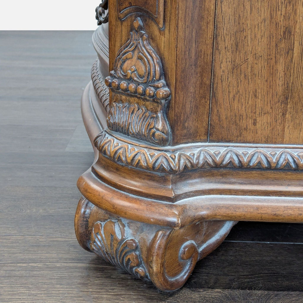 Drexel Heritage Traditional 6-Drawer Wood Dresser with Ornate Detailing