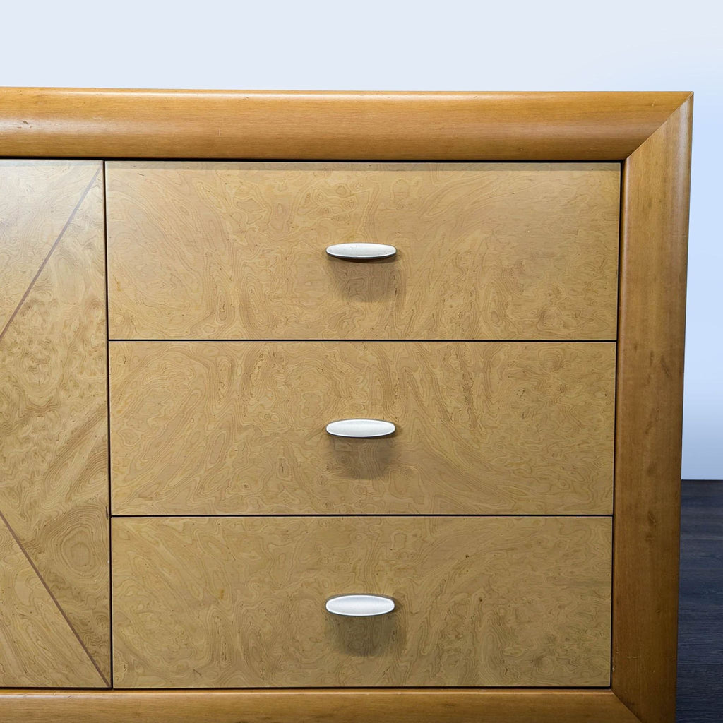 Calligaris Italian Furniture Modern 6-Drawer Dresser with Center Cabinet