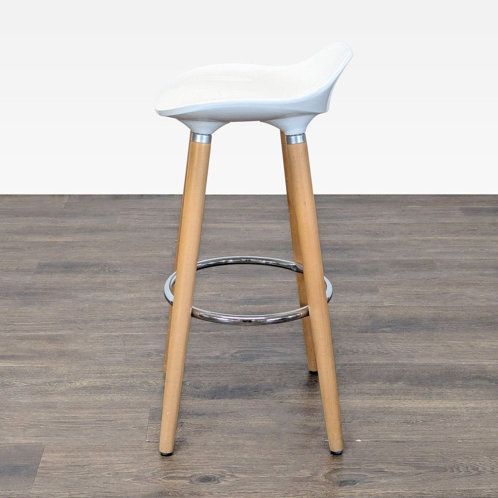 Songmics/Costway stool featuring a molded white seat, wooden legs, and a circular chrome footrest.