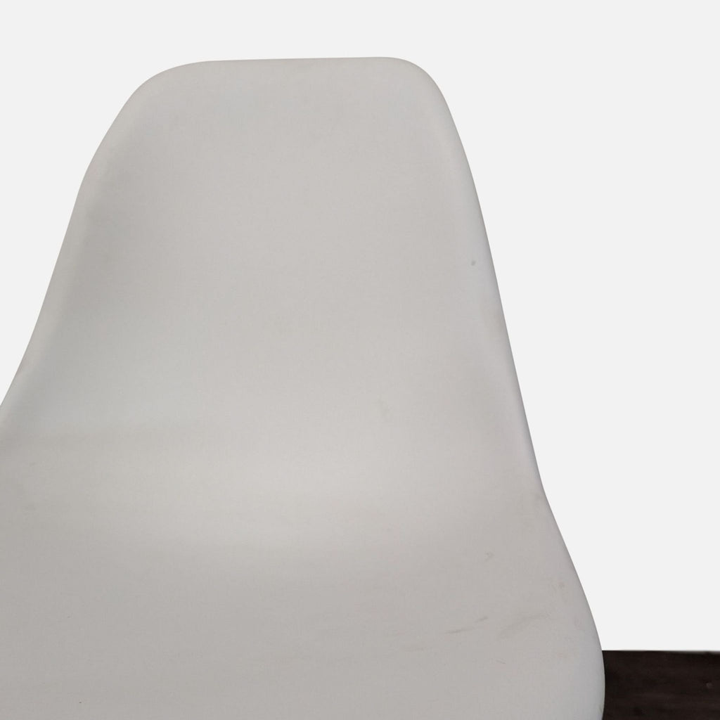 Set of Six Mid-Century Modern Dining Chairs