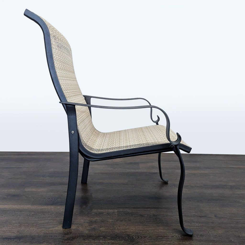 Set of 2 Outdoor Patio Chairs with Metal Frame and Mesh Seat