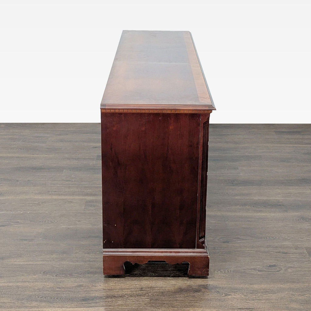 Thomasville Traditional 12-Drawer Dresser