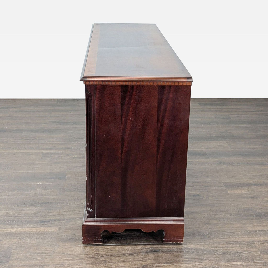 Thomasville Traditional 12-Drawer Dresser