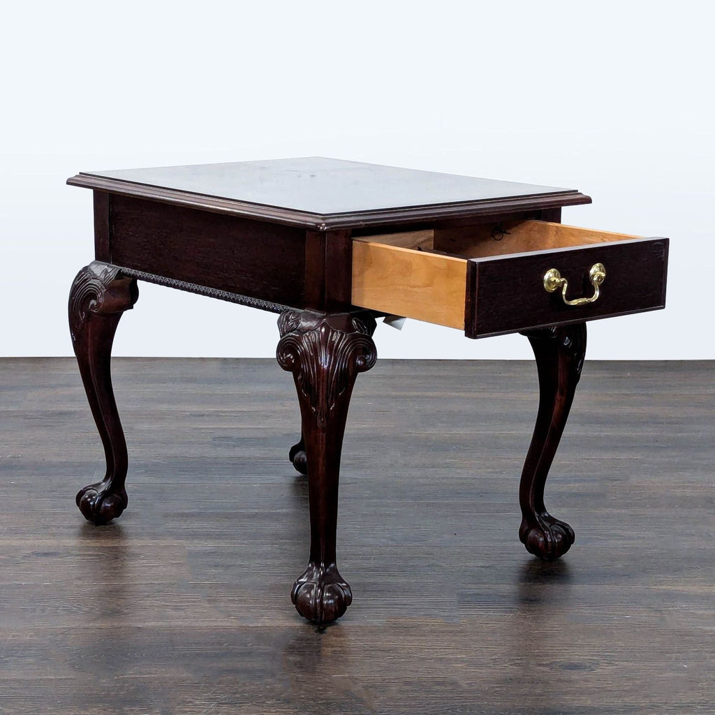 Vintage 1994 Thomasville Mahogany End Table