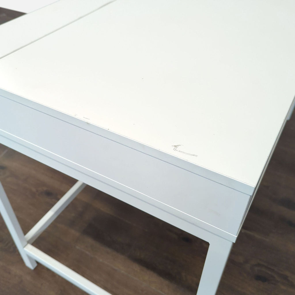 Modern White Desk with Two Drawers and Hidden Storage