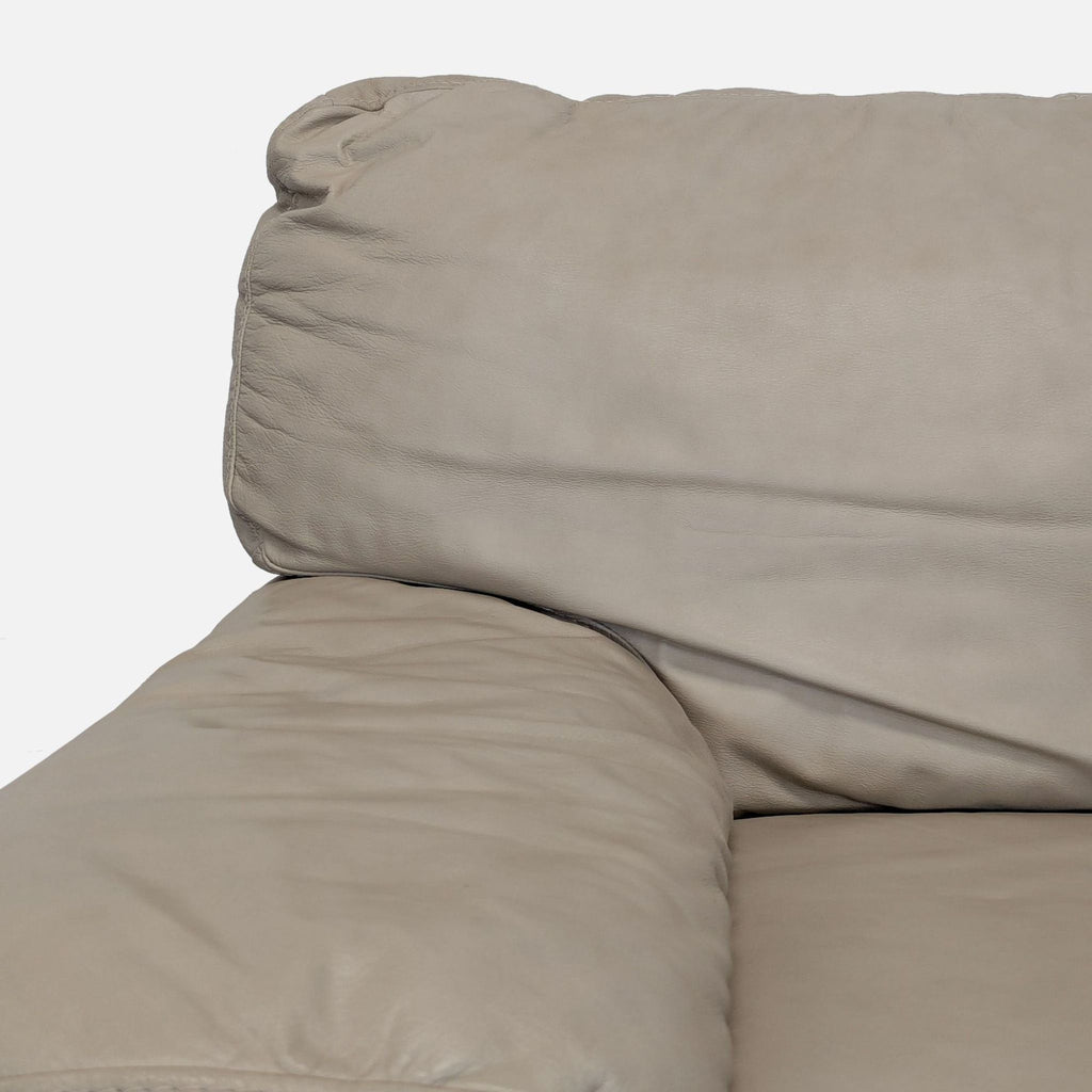 Italsofa Beige Leather Lounge Armchair – Comfortable and Stylish