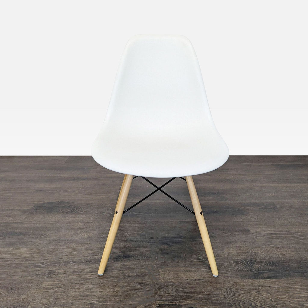 Set of Six Herman Miller Eames Molded Plastic Side Chairs