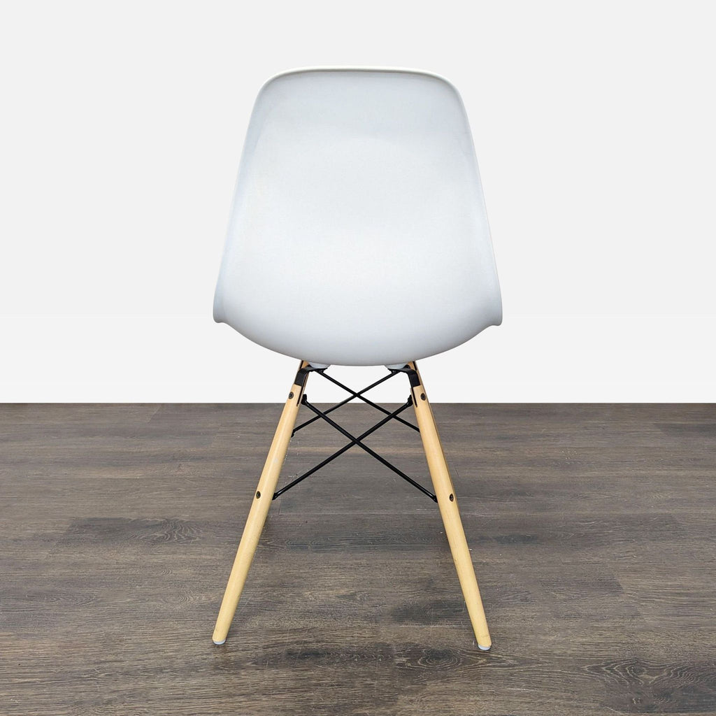 Set of Six Herman Miller Eames Molded Plastic Side Chairs