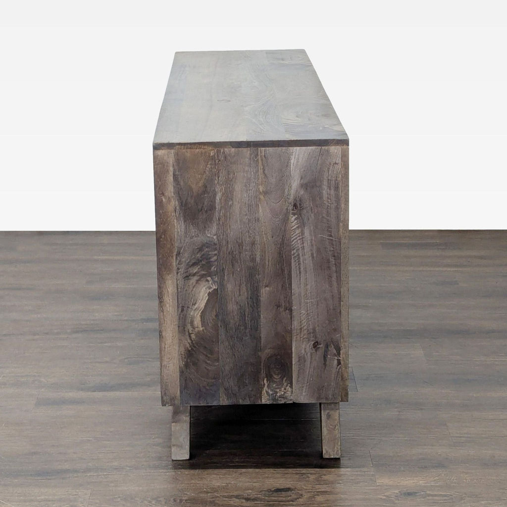 Steve Silver Darby Accent Server