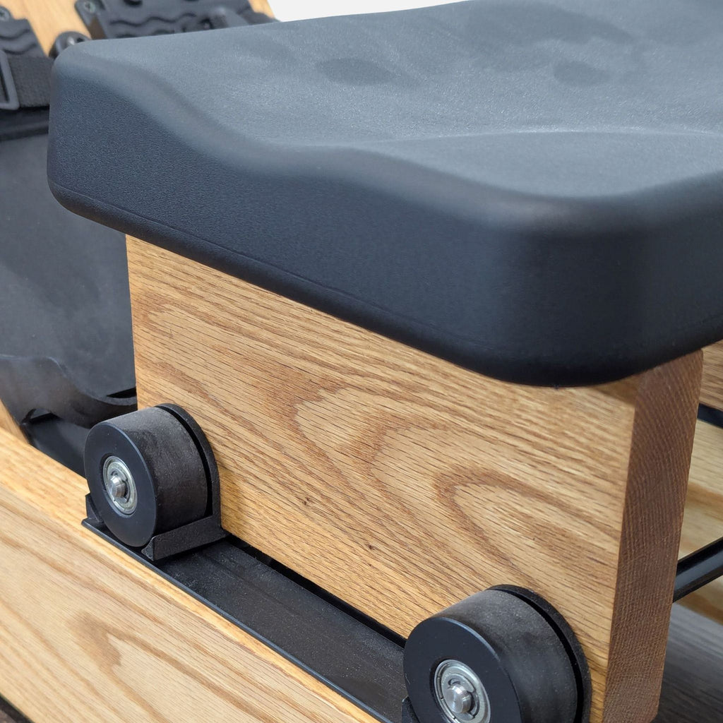 Original WaterRower Rowing machine. Original Price: 1599$ - Accepted Offer (22.88% discount)