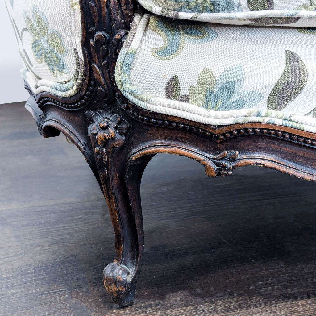 Charming Vintage 3-Seat Sofa with Floral Upholstery and Carved Wood Frame