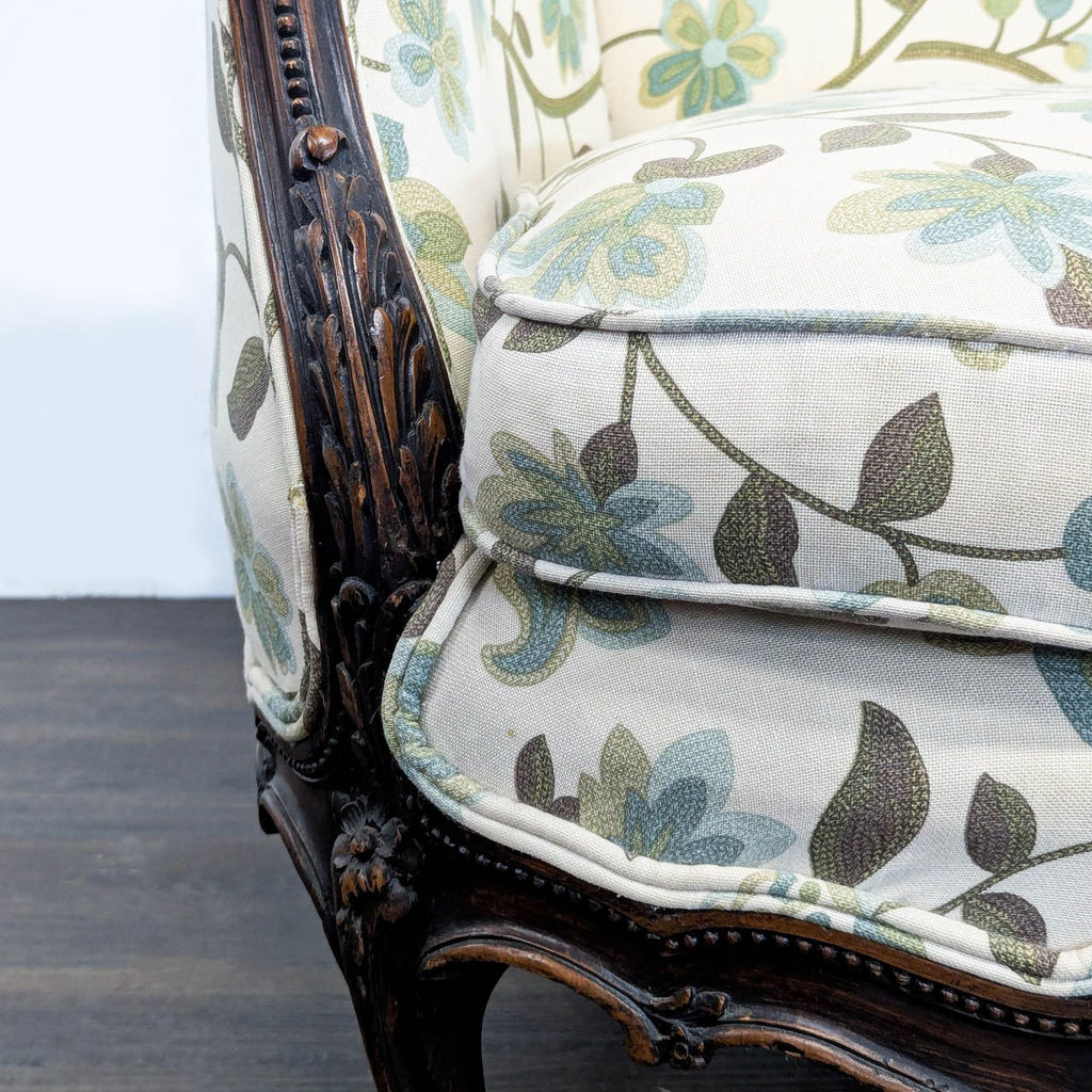 Charming Vintage 3-Seat Sofa with Floral Upholstery and Carved Wood Frame