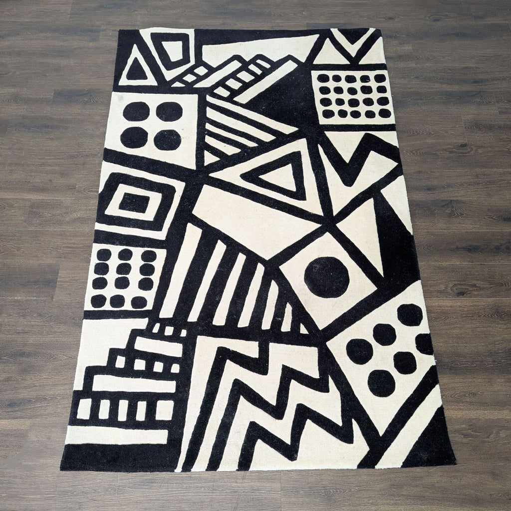 Safavieh Fifth Avenue 5’x8’ Black and White Abstract Geometric Area Rug