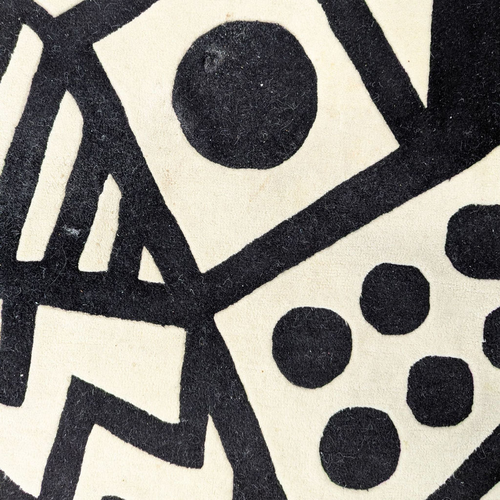 Safavieh Fifth Avenue 5’x8’ Black and White Abstract Geometric Area Rug