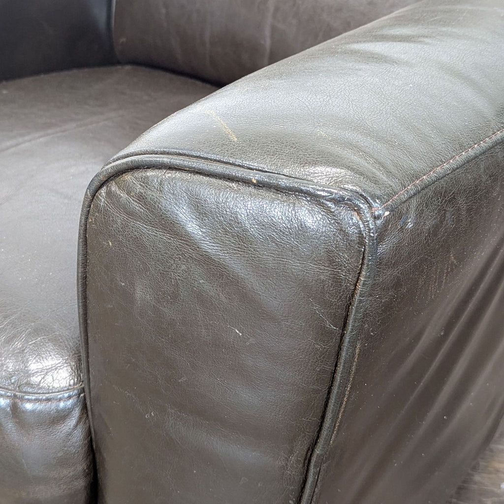 Natuzzi Black Leather Lounge Armchair - Comfortable Modern Seating