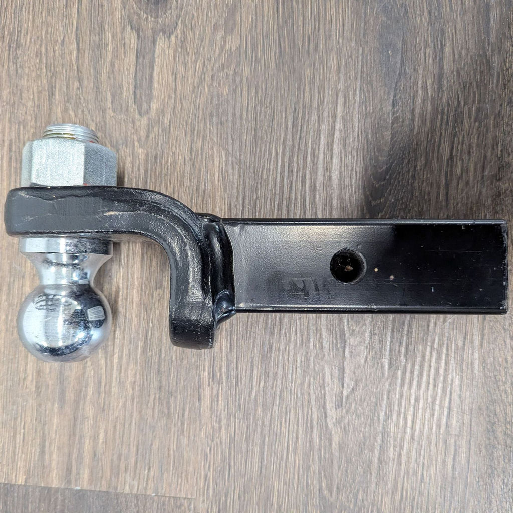 Kuat NV 2.0 Base black 4-bike hitch rack