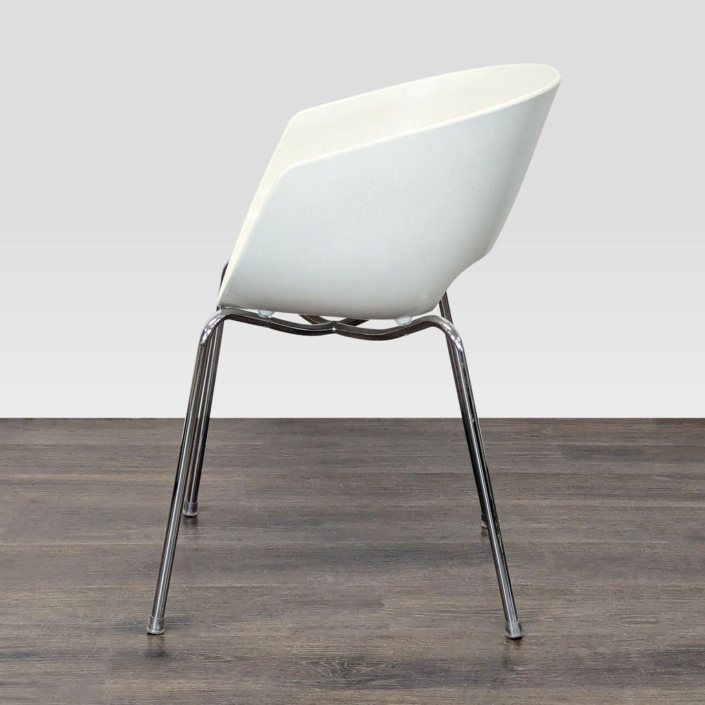 Sintesi Orbit Chair