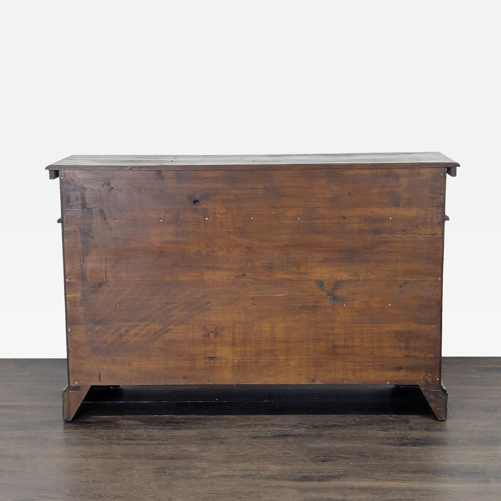 Formations Italian Credenza