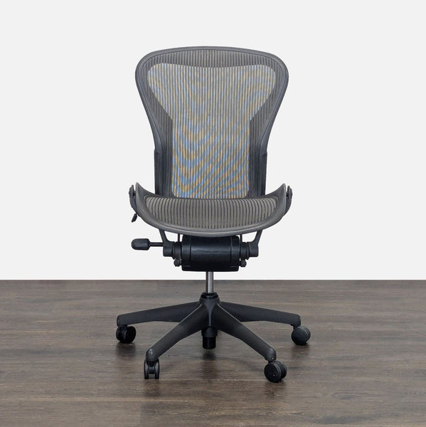 Herman Miller Aeron Ergonomic Mesh Office Chair - Adjustable Black