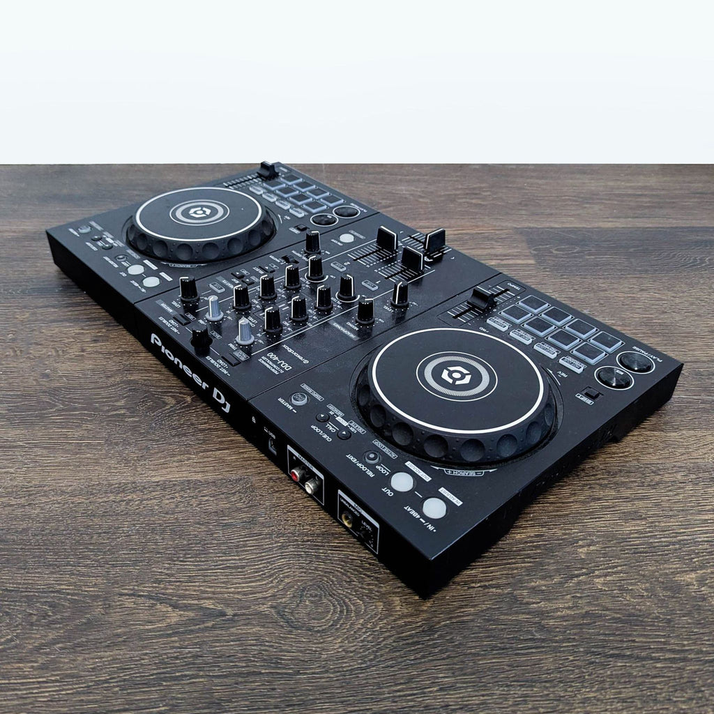 DDJ-400 DJ controller (good condition)