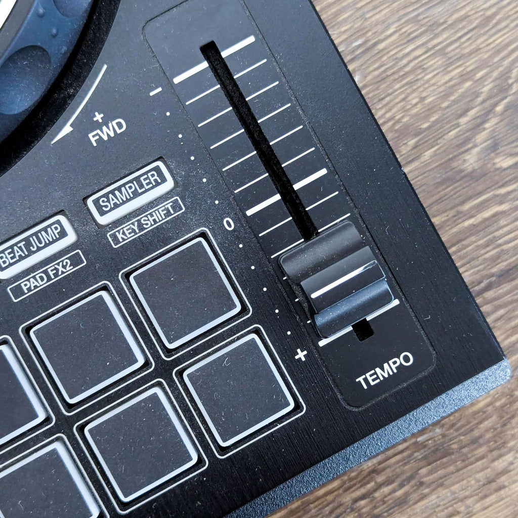 DDJ-400 DJ controller (good condition)
