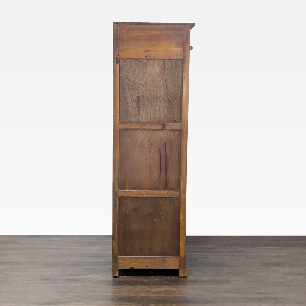 Corner Cabinet with Slatted Doors